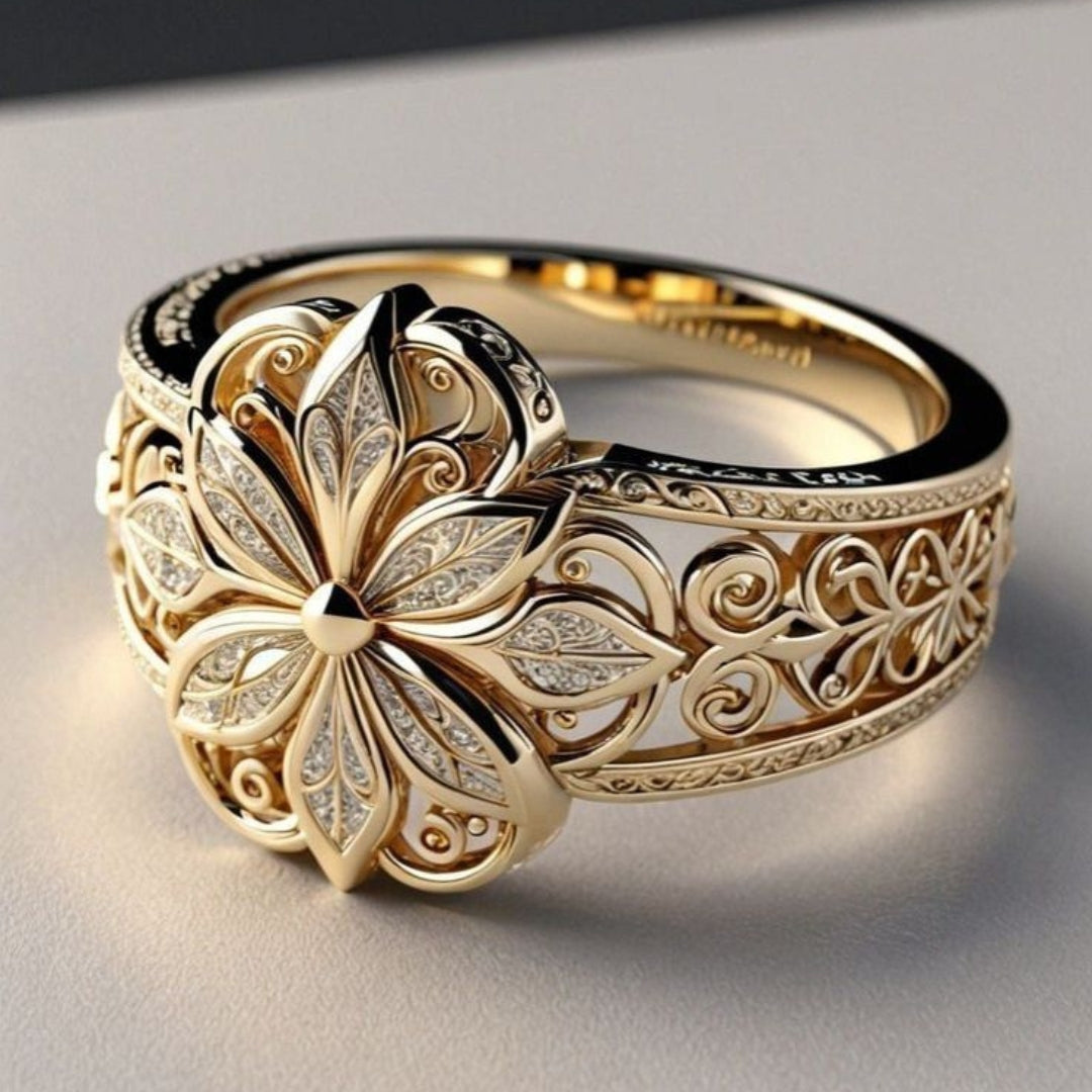 Vintage Flower Zirconia Gold Ring