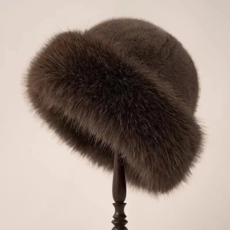 Lora - Stylish Winter Fur Hat