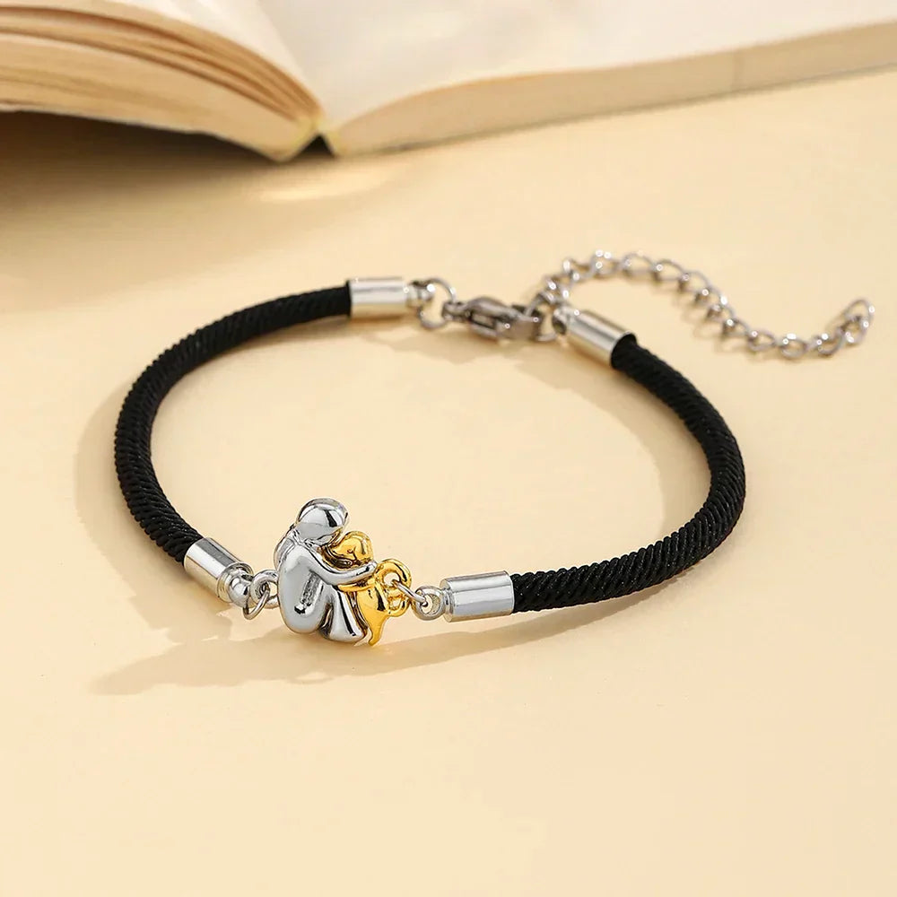 Evelyn & James | Hug Bracelet (Dog)