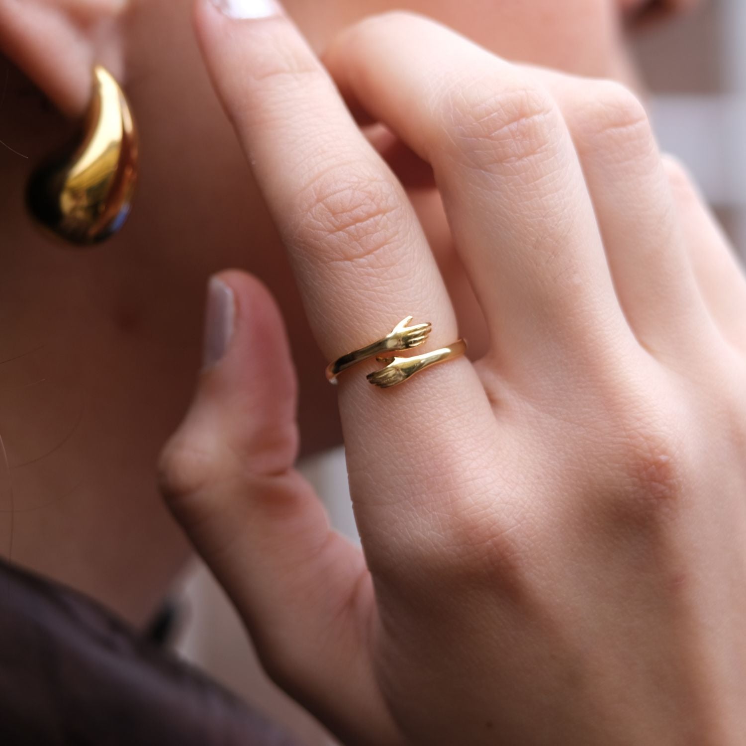 Ella - Hug ring