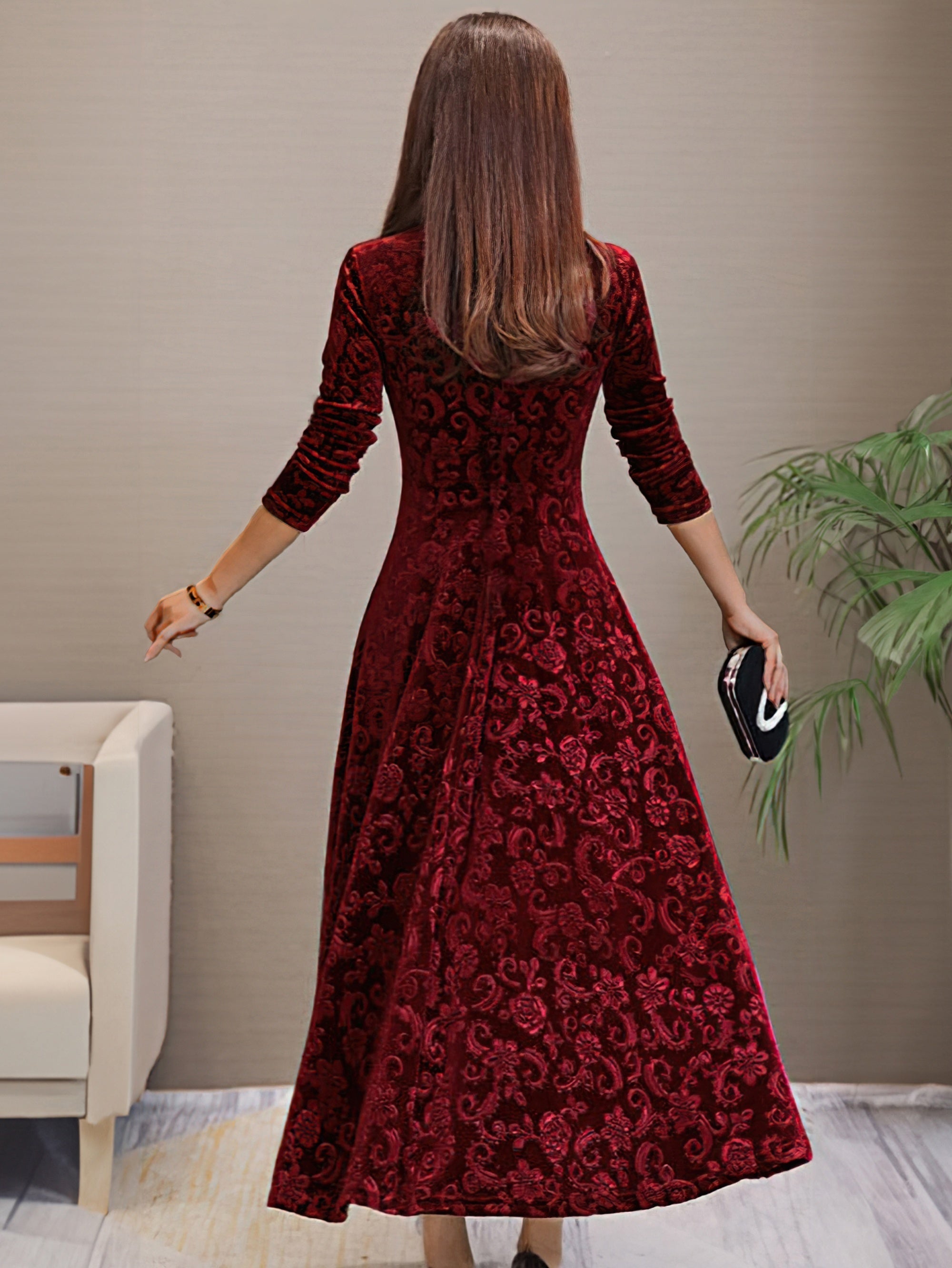 Denise | Elegant Velvet Party Dress with V-Neckline