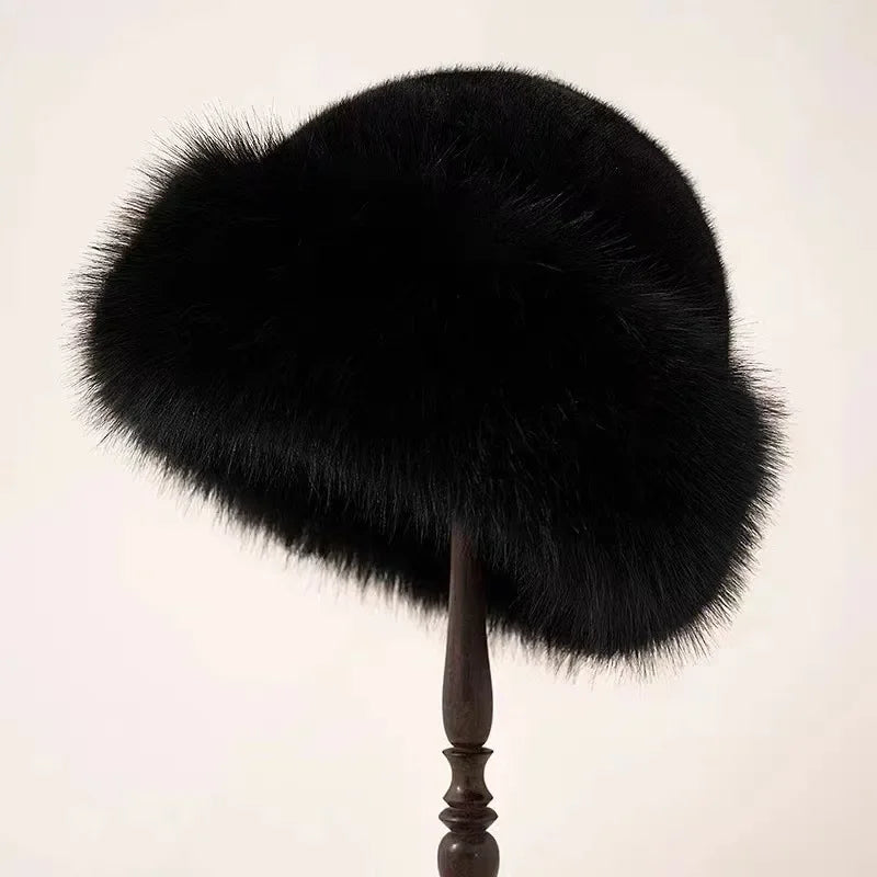 Lora - Stylish Winter Fur Hat
