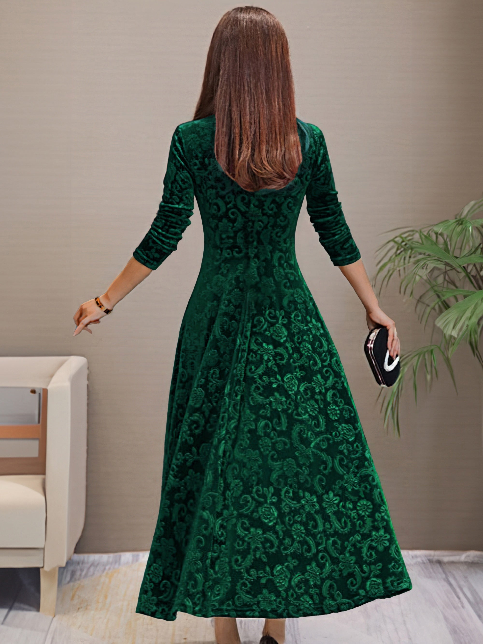 Denise | Elegant Velvet Party Dress with V-Neckline